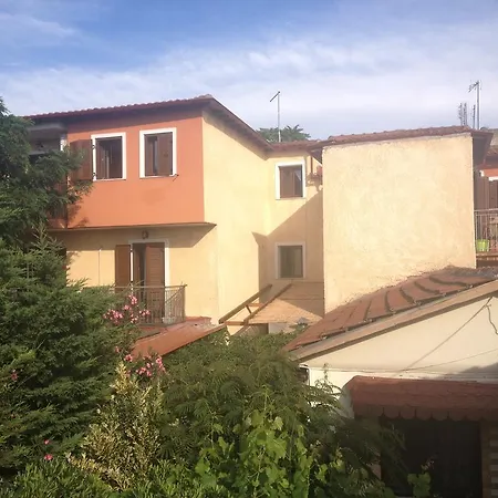 Konukevi Arabas 3*