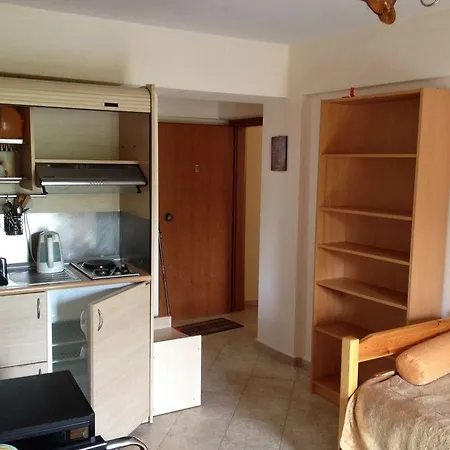 Arabas Konukevi 3*