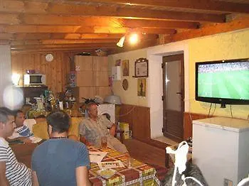 Konukevi Arabas 3*