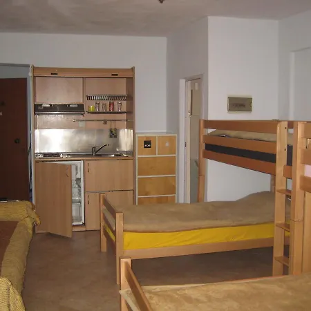 Arabas 3* 테살로니키