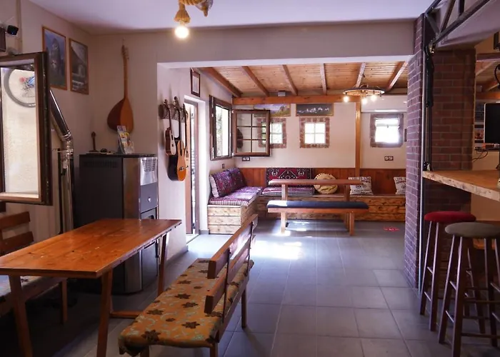 Pensionat Arabas 3*